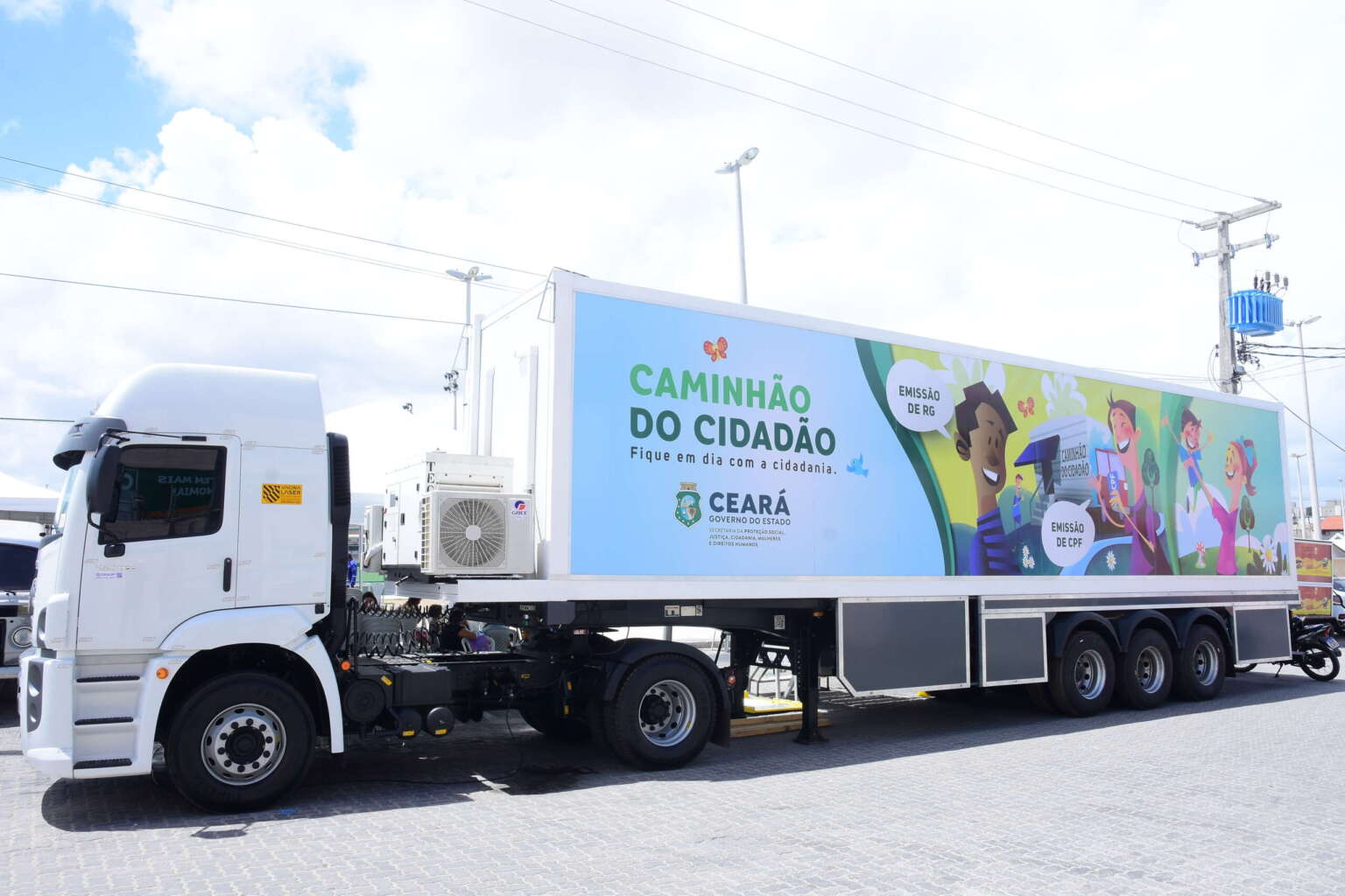 Caminhão do Cidadão estará presente em cinco municípios nesta semana