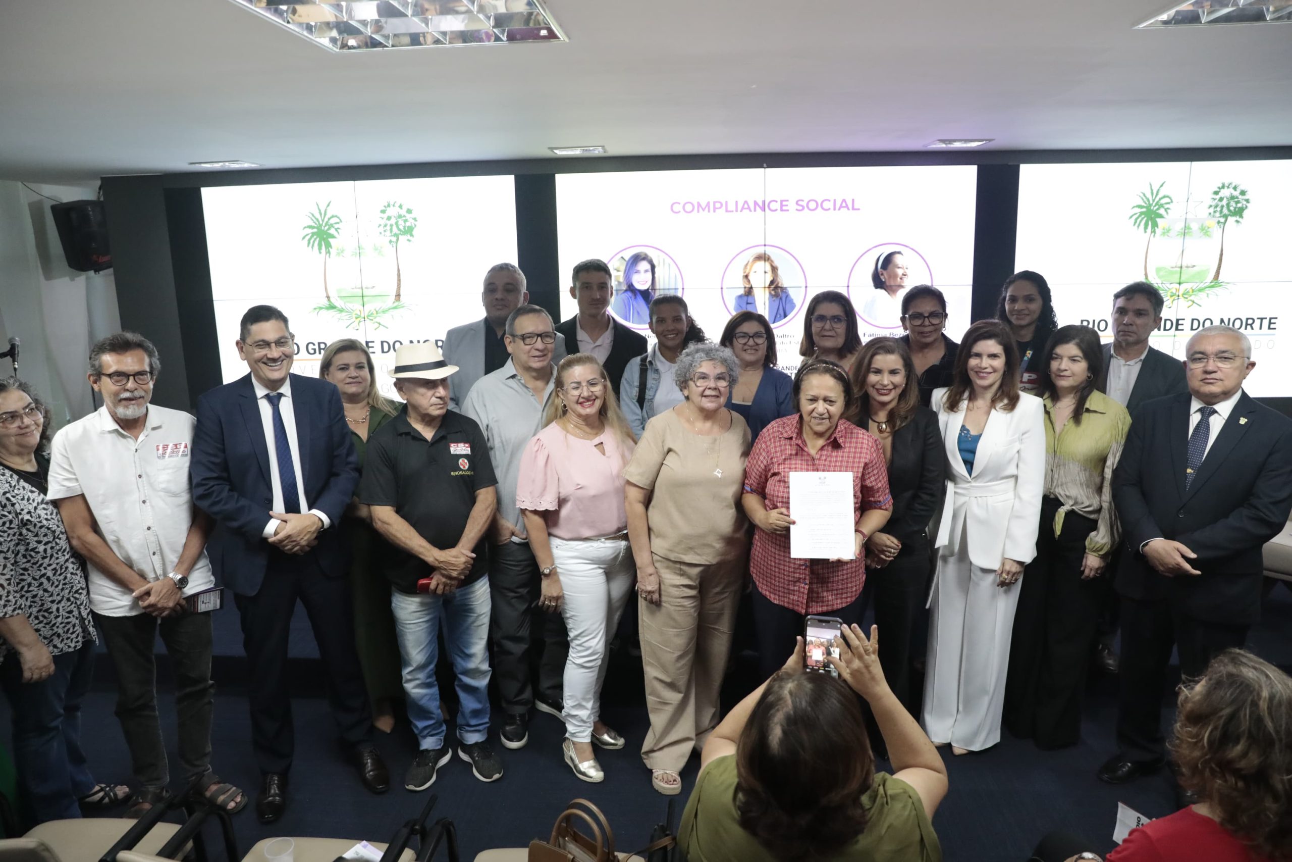 Governo cria grupo de trabalho para regulamentar Lei de combate ao Assédio