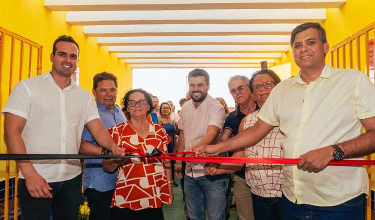 Governador em exercício inaugura escola integral em Boqueirão e creche em Cabaceiras