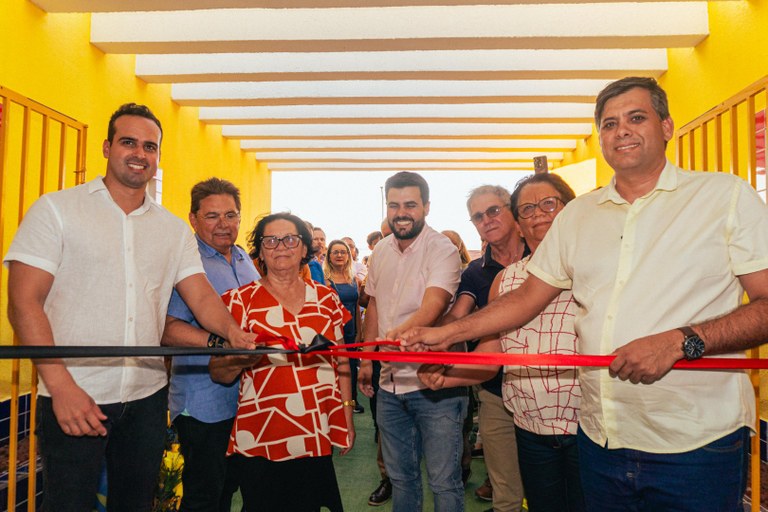 Governador em exercício inaugura escola integral em Boqueirão e creche em Cabaceiras