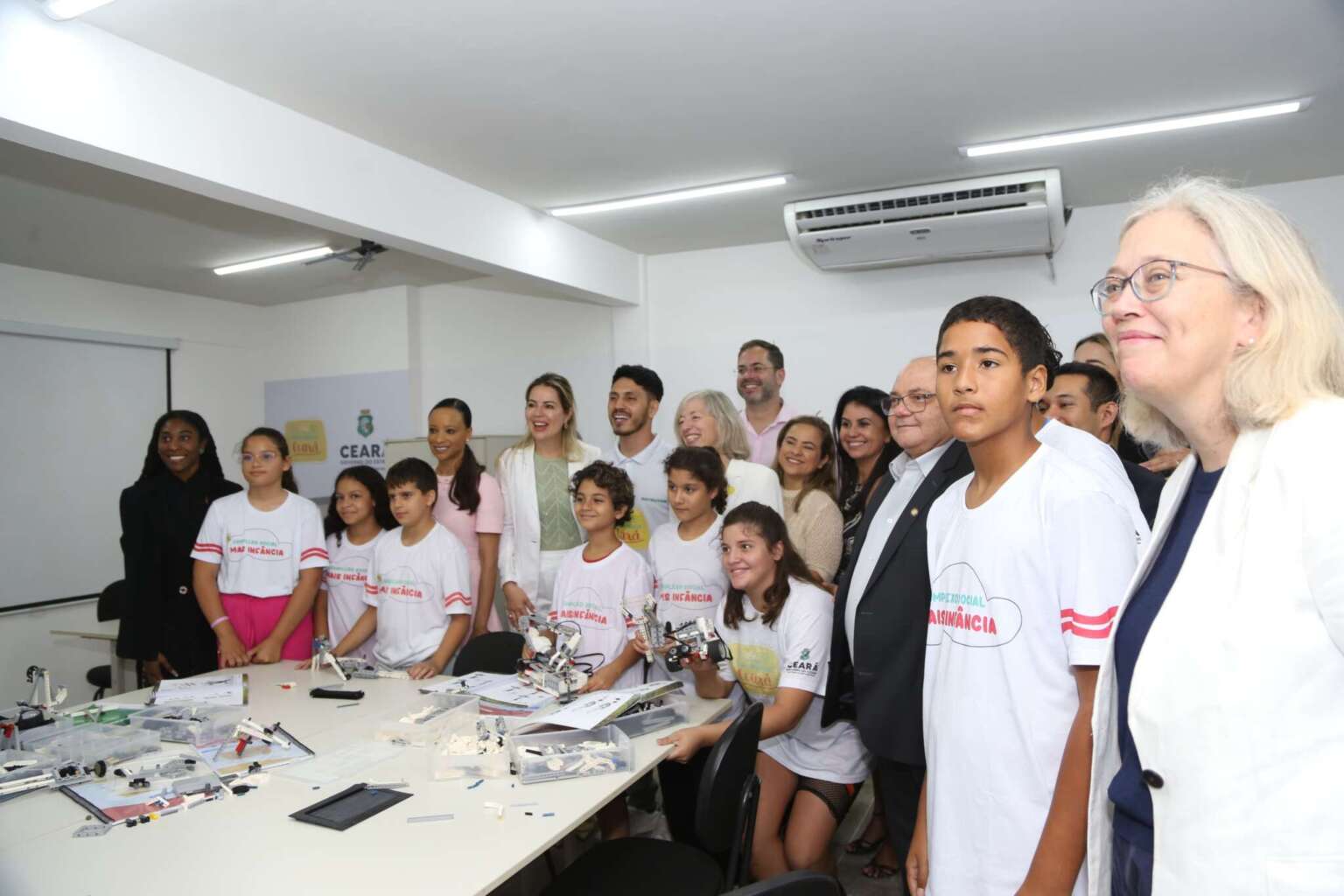 Visita a equipamentos sociais encerra programação para educação do G20 e do GEM no Ceará