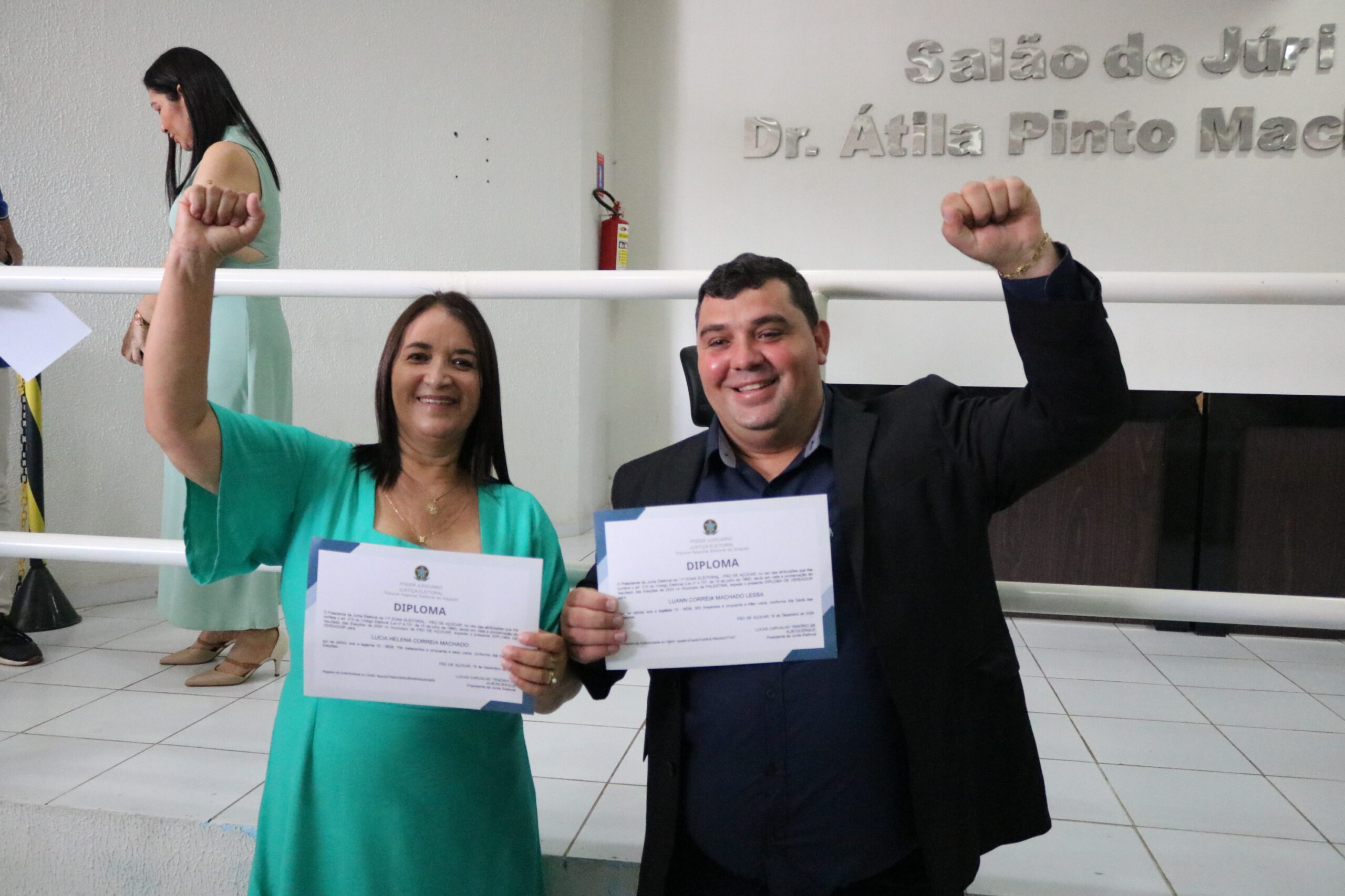 No Sertão Alagoano Mãe e filho são diplomados vereadores