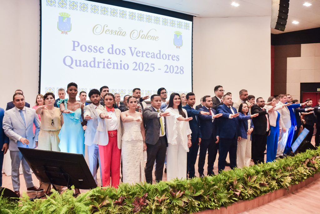 Prefeito, vice-prefeita e vereadores de São Luís tomam posse