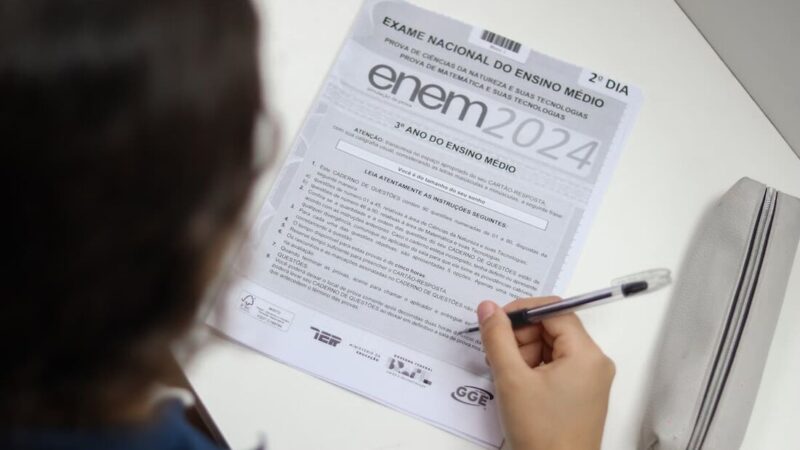 Enem 2024 teve uma redação nota mil em Pernambuco e 12 ao todo no Brasil; veja como consultar