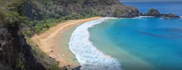 Parque Nacional de Fernando de Noronha excede limite de visitantes em seis meses do ano