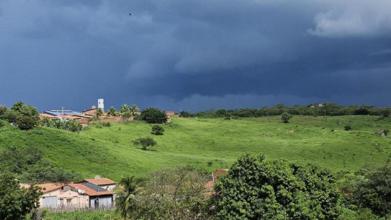 78 cidades do CE têm aviso de chuvas intensas até sexta-feira (10); veja lista e previsão do tempo