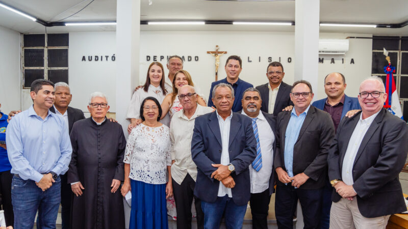 Em Pão de Açúcar – AL, abertura do ano legislativo contou com entrega de honrarias.