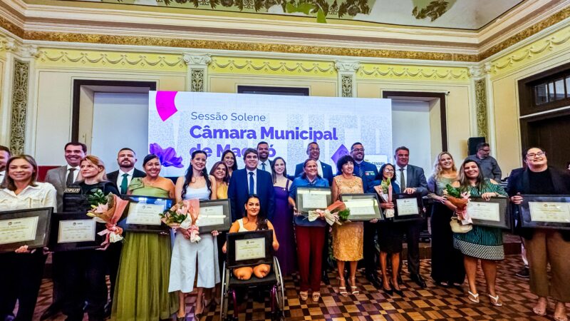 Câmara de Maceió entrega comendas a 21 mulheres em homenagem à luta pelo protagonismo feminino