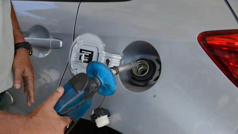 Gasolina comum dispara e pode ser encontrada por até R$ 6,29 em João Pessoa, aponta Procon