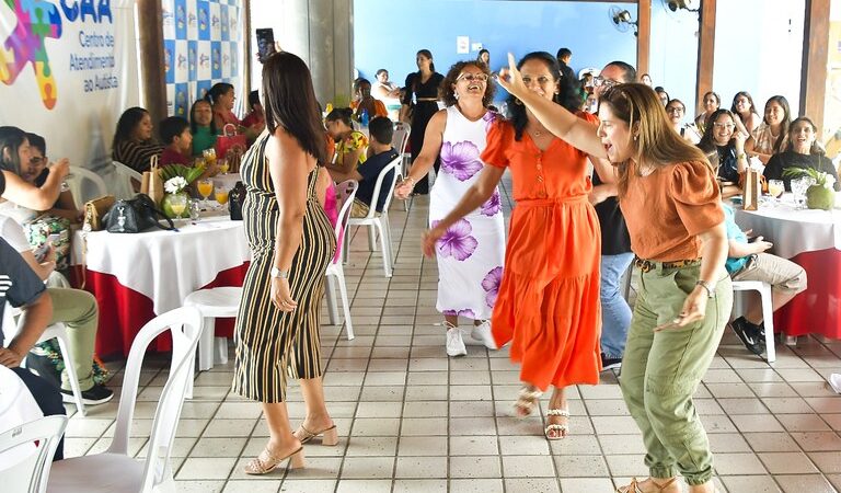 Governo promove homenagem às mães no Centro de Atendimento ao Autista de Campina Grande