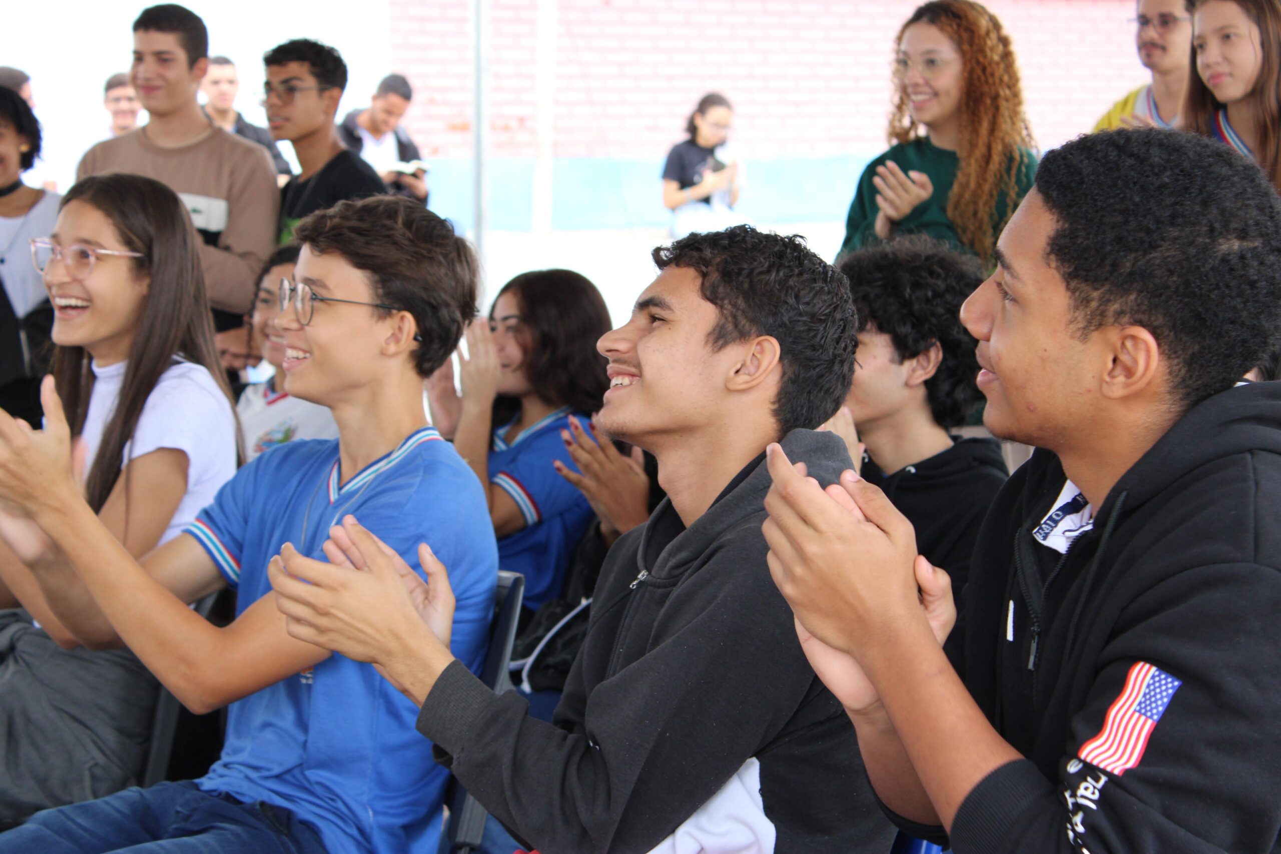 Estudantes da rede estadual participam de festa literária estudantil indígena, em Paulo Afonso