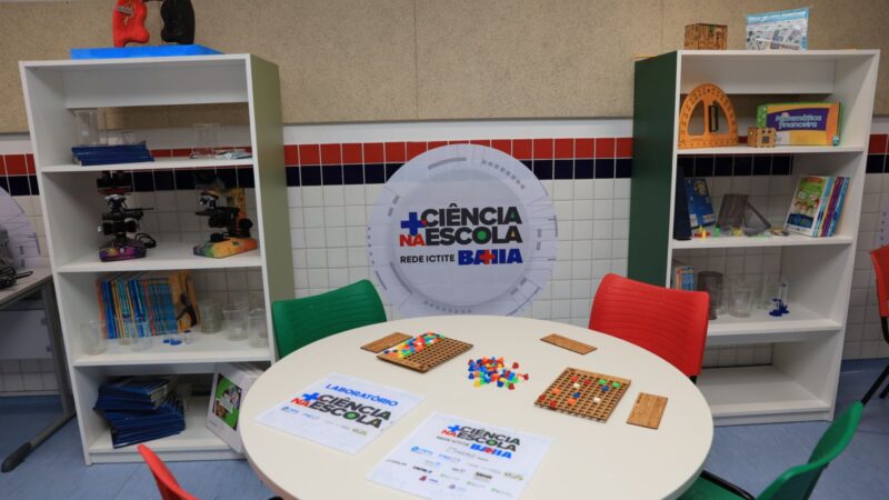 Mais tecnologia: Bahia inicia instalação de 180 laboratórios maker nas escolas estaduais