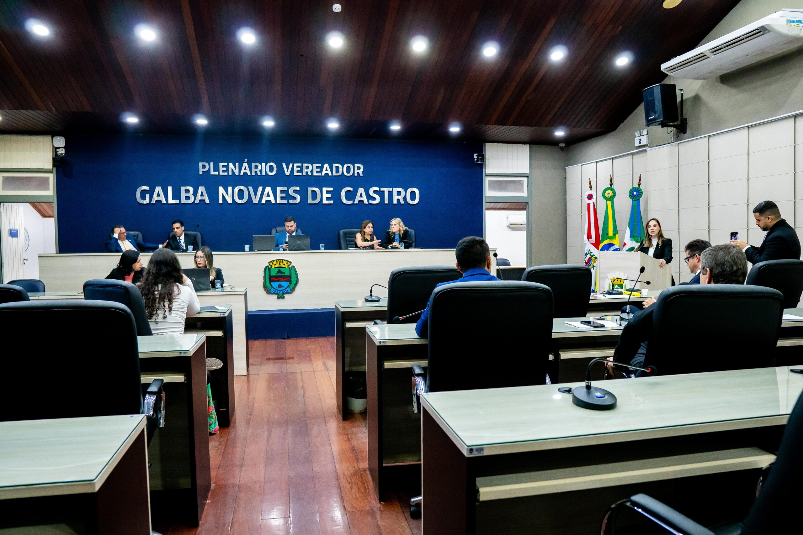 Câmara Municipal aprova reajuste salarial de 5% para os servidores efetivos de Maceió