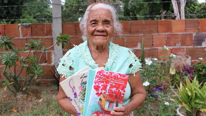 Autora de quatro livros, cearense de 89 anos é finalista de prêmio nacional; ‘só fiz até a 5ª série’