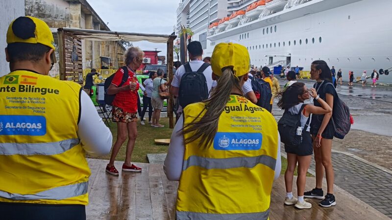 Seprev lança guarnição bilíngue do Ronda no Bairro para reforçar segurança aos turistas em Maceió