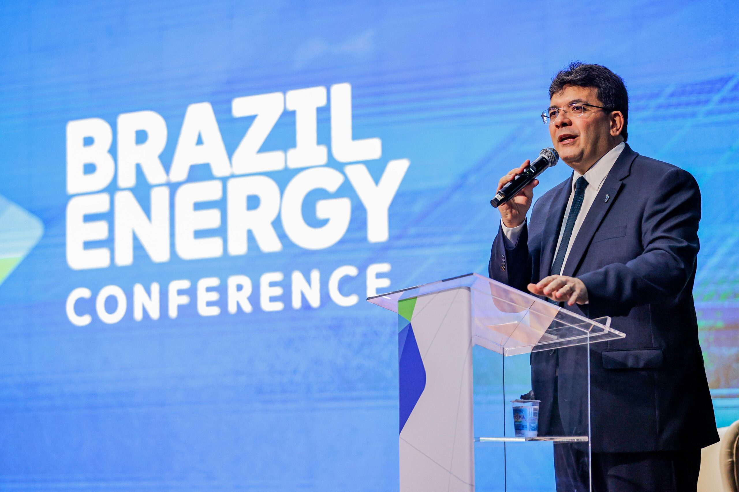 Com o Piauí como protagonista, tem início o maior debate internacional sobre energia limpa