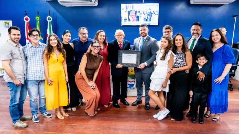 Câmara Municipal entrega Título de Cidadão Honorário de Maceió ao delegado Eduardo Maia 