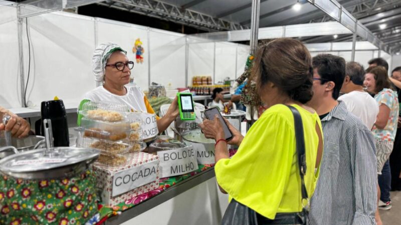Artesãos e empreendedores comemoram vendas e visibilidade no Arraiá do Povo