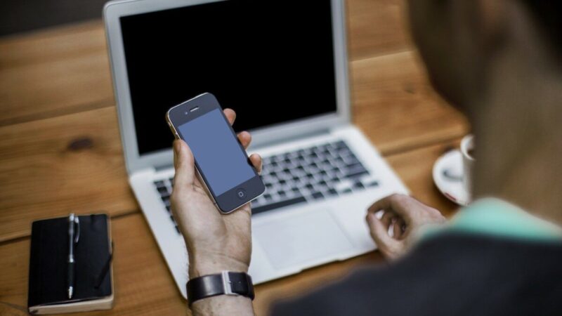 Cresce o número de pessoas que utiliza internet na Paraíba e proporção chega a 87,5%