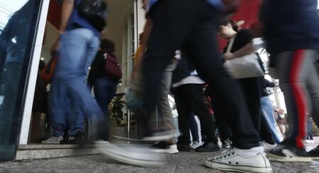 Piauí lidera crescimento de empregos formais no Nordeste em 2025, aponta Caged