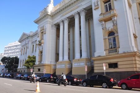 TJPE publica edital do novo concurso para servidores; confira detalhes