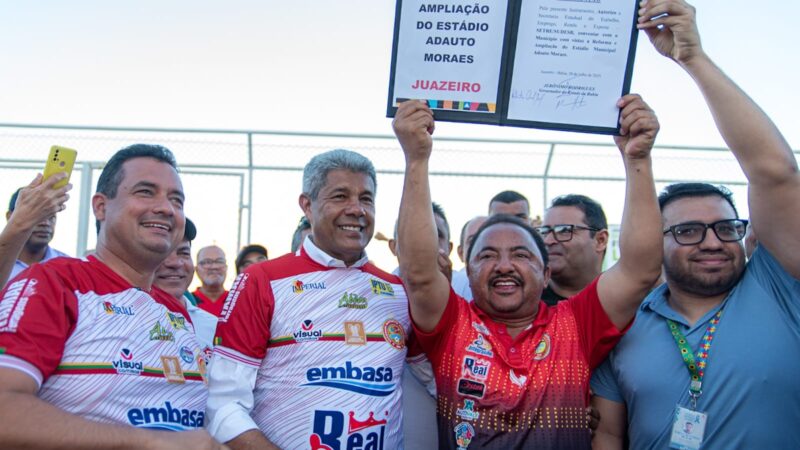 Governador autoriza reforma do Estádio Adauto Moraes e assiste classificação do Juazeirense para a próxima fase da Série D