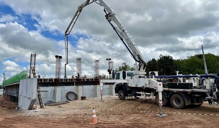 João Azevêdo revela que acompanha obra da Ponte do Futuro diariamente: “pedi para instalar uma câmera”