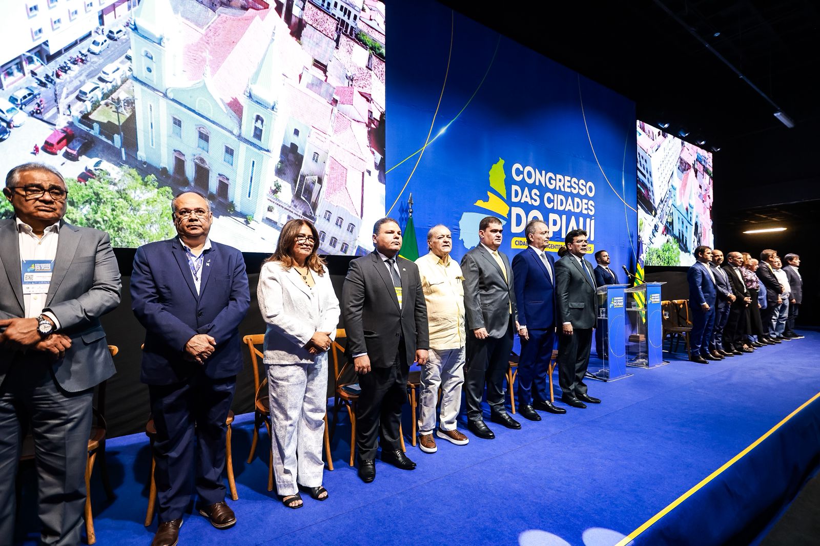 Governador diz que Congresso das Cidades ajuda prefeitos a ter uma gestão eficiente e moderna