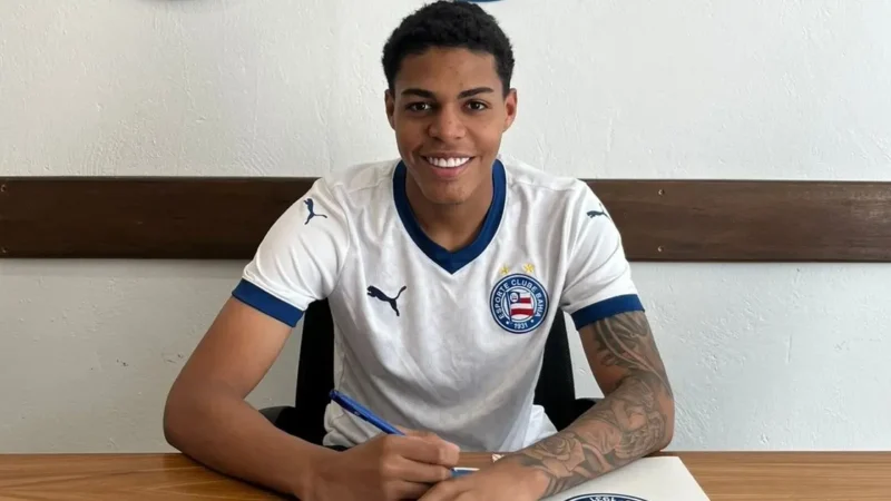 Bahia contrata Caio Suassuna, sobrinho-neto de Ariano Suassuna, para o Sub-20