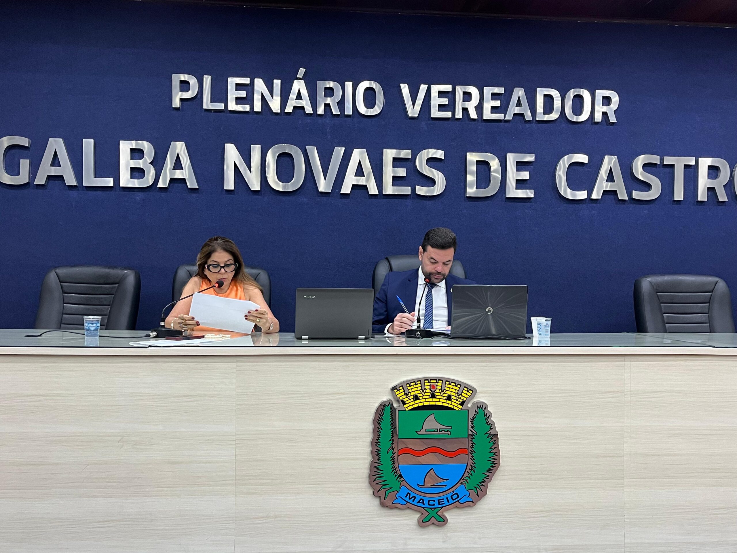 Câmara Municipal aprova projeto para fortalecer a proteção de crianças e adolescentes no ambiente virtual