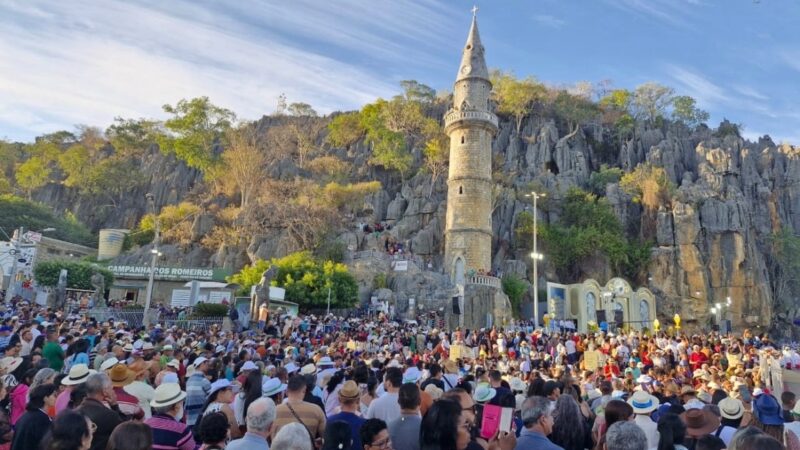 Romaria de Bom Jesus da Lapa mostra força do turismo religioso da Bahia
