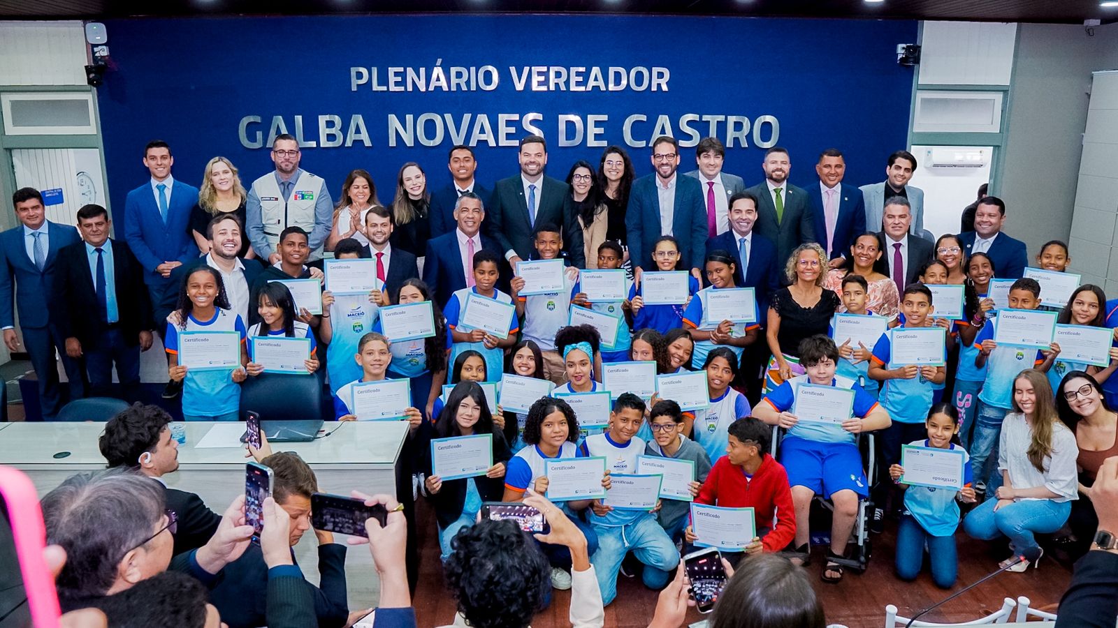 Circuito Câmara abre as portas do Legislativo para estudantes de escola municipal