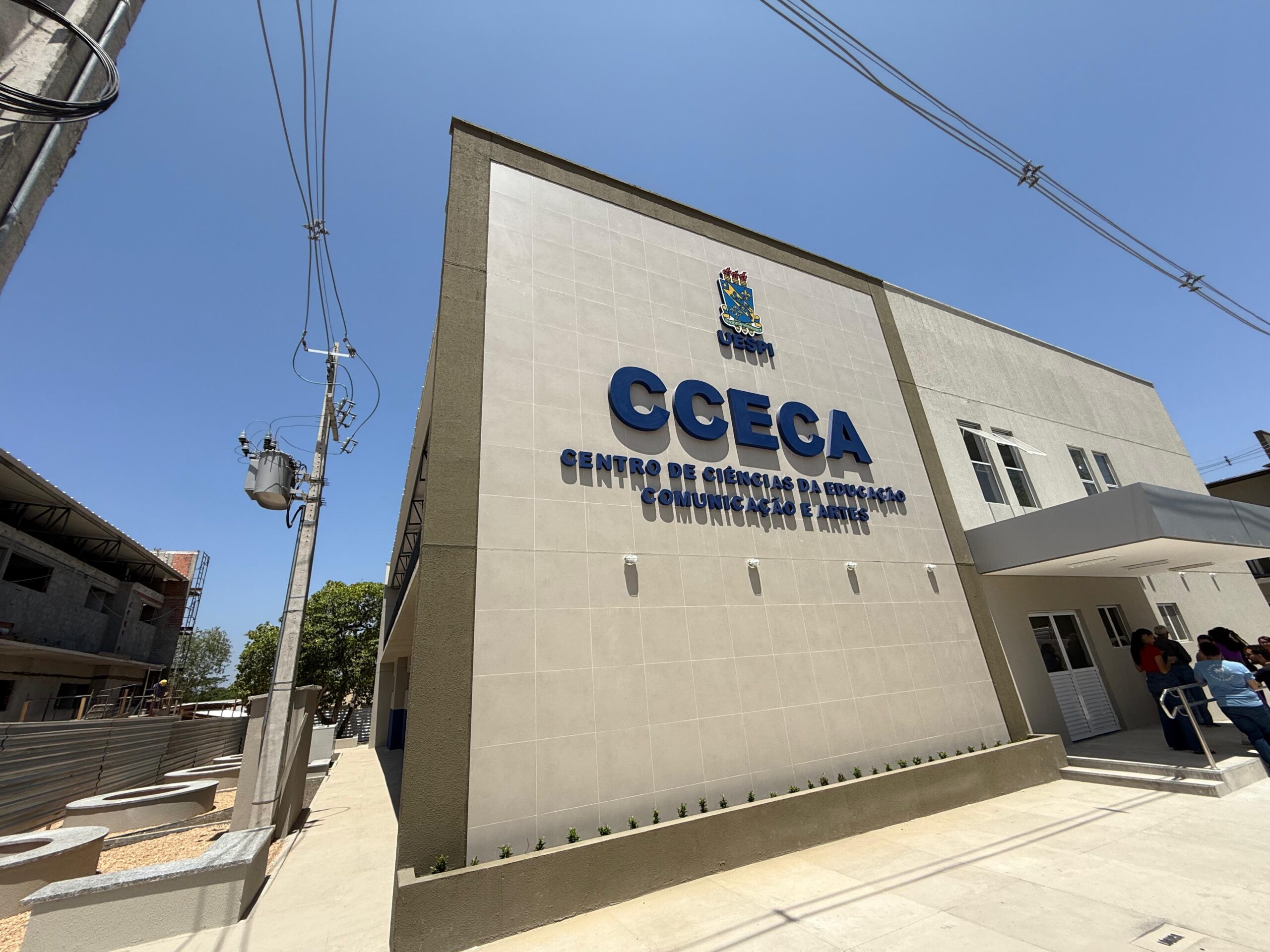 Governo do Estado finaliza obras no terceiro prédio de salas de aula no Campus Poeta Torquato Neto da Uespi