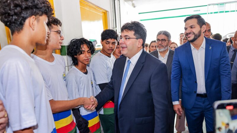 Governador inaugura reforma e modernização de escola de tempo integral no Centro de Teresina nesta quarta (1º)