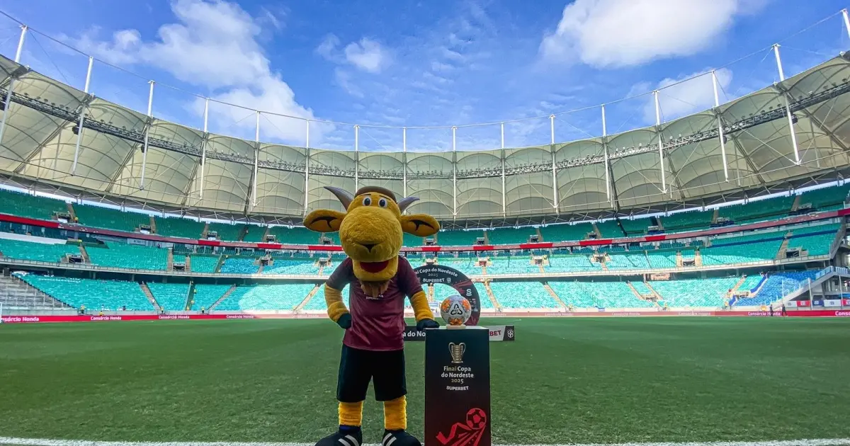 Confira as escalações oficiais de Bahia x Confiança pela grande final da Copa do Nordeste