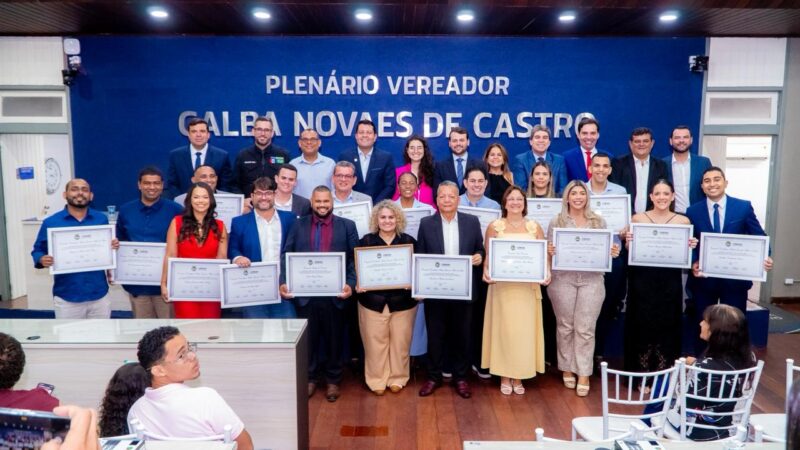 Câmara homenageia personalidades com atuação na proteção de crianças a adolescentes