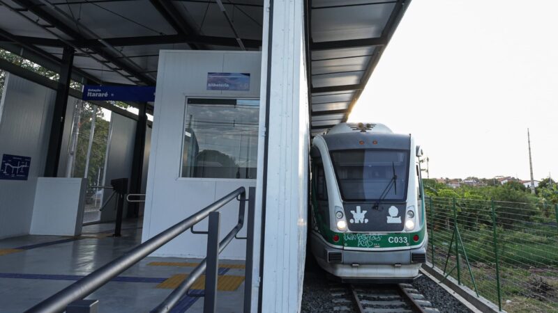 Metrô de Teresina opera em horário especial neste sábado (20) com ação natalina