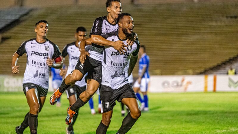 Apagão paralisa jogo, Teresina vence Oeirense e segue no topo do Piauiense