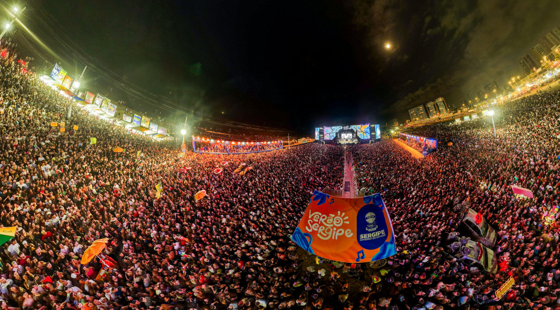 Mistura de ritmos marca última noite de shows do Verão Sergipe 2026 na capital