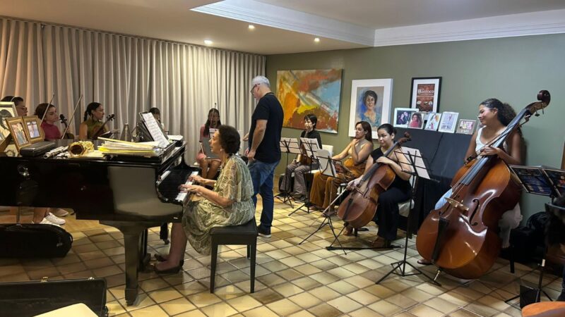 Governo de Alagoas promove o espetáculo “Mulheres em Cena – Entre Flores e Delicadezas” 