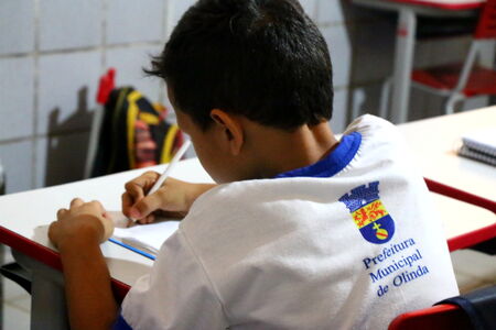 Prefeitura de Olinda anuncia seleção pública simplificada com 600 vagas para a educação