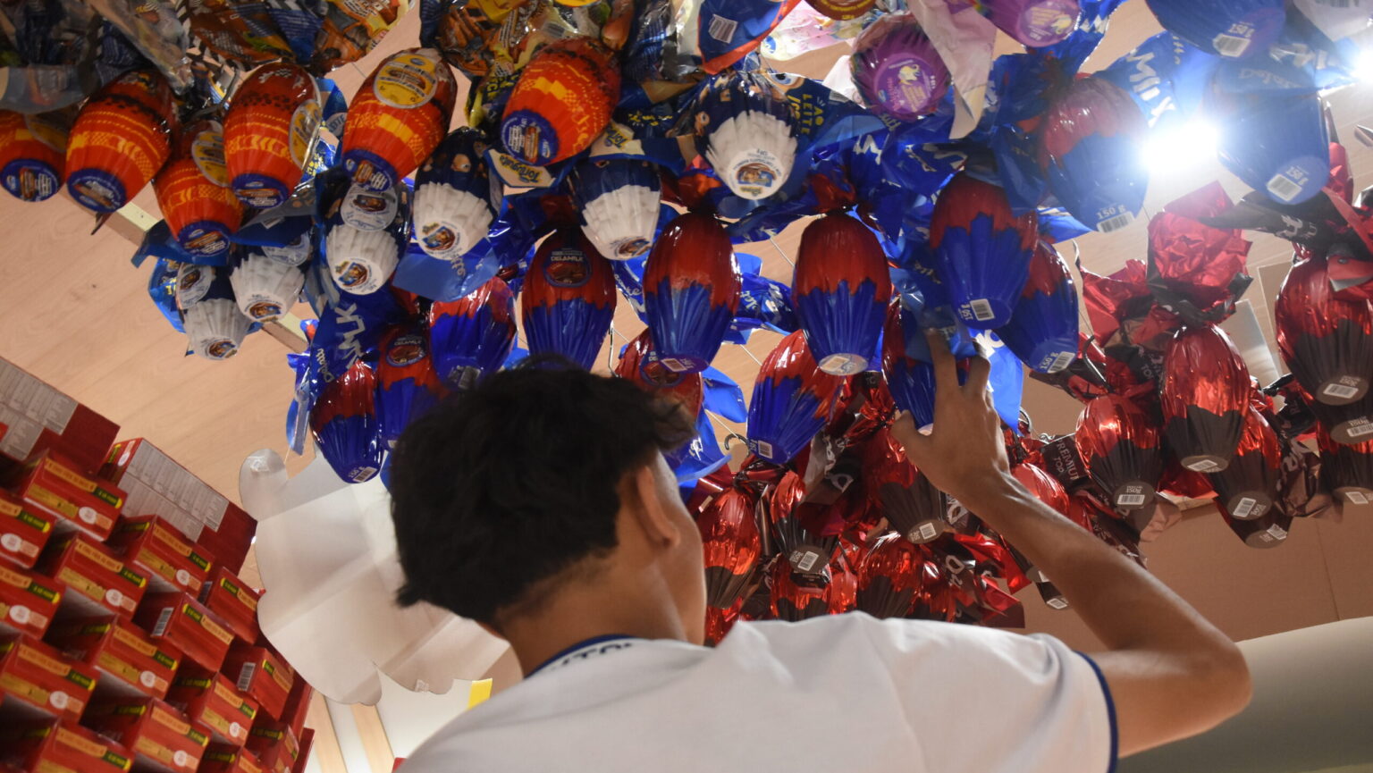 Preço de ovos de Páscoa sobe até 31% em Natal, aponta Procon