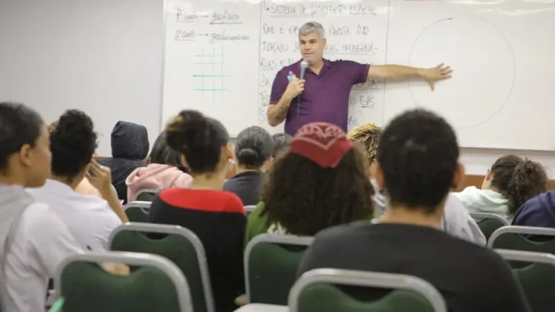 Prefeitura de Salvador abre abre inscrições para IngreSSAr nesta quinta-feira e amplia prazo em cronograma