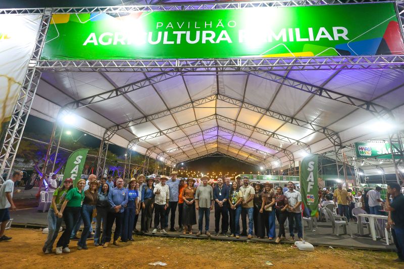 Governador Carlos Brandão visita stands de serviços e programas do Governo do Maranhão na Agrobalsas 2026