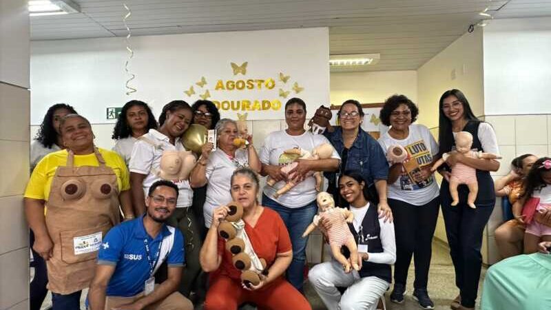 Agosto Dourado reforça importância da amamentação e leva orientação a usuárias do 16º Centro de Saúde em Salvador.